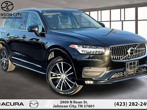 Used 2020 Volvo XC90 T5 Momentum w/ Protection Package image 12