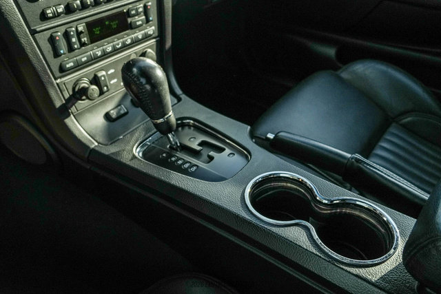 Used 2004 Ford Thunderbird RWD image 32
