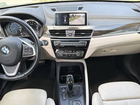 Used 2021 BMW X1 sDrive28i w/ Premium Package FWD image 15