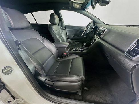 Certified 2022 Kia Sportage Nightfall Edition w/ Nighfall AWD Premium Package image 7