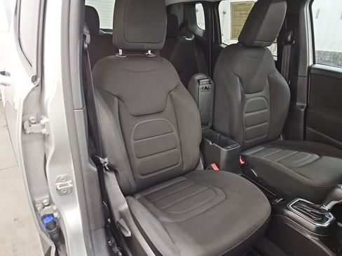 Used 2021 Jeep Renegade Latitude w/ Luxury Group I AWD/4WD image 37