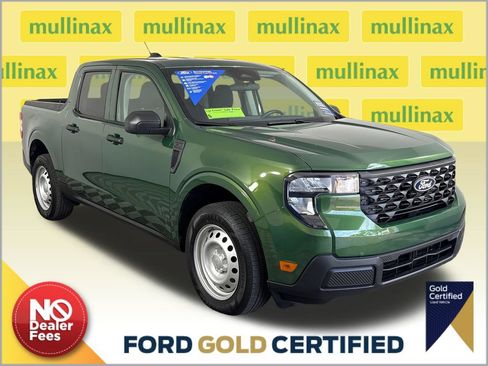 Certified 2025 Ford Maverick XL FWD image 1