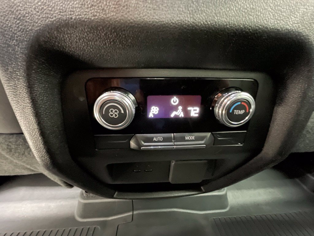 Used 2024 GMC Acadia AT4 AWD/4WD image 12