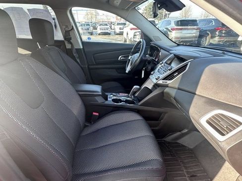 Used 2015 GMC Terrain SLE w/ Convenience Package image 16