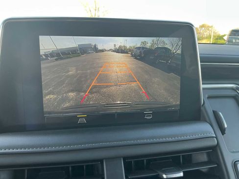 Used 2023 Chevrolet Tahoe LT image 13