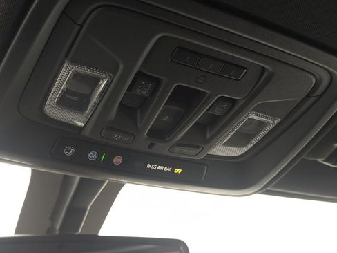 Used 2022 GMC Sierra 2500 AT4 w/ AT4 Preferred Package image 37