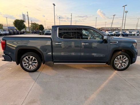 Used 2024 GMC Sierra 1500 Denali AWD/4WD image 13