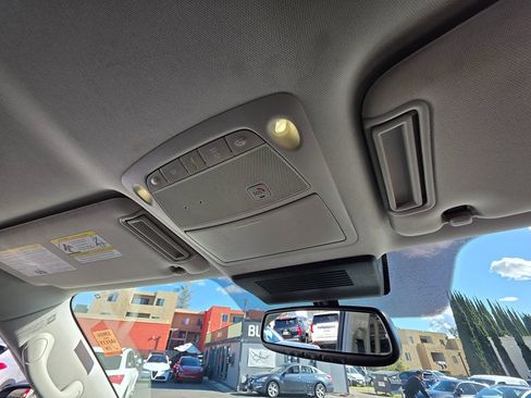 Used 2023 Nissan Armada SV image 12