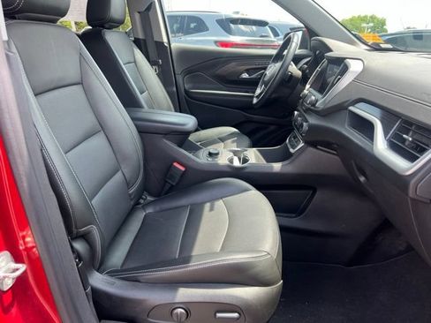 Used 2024 GMC Terrain SLT FWD image 13