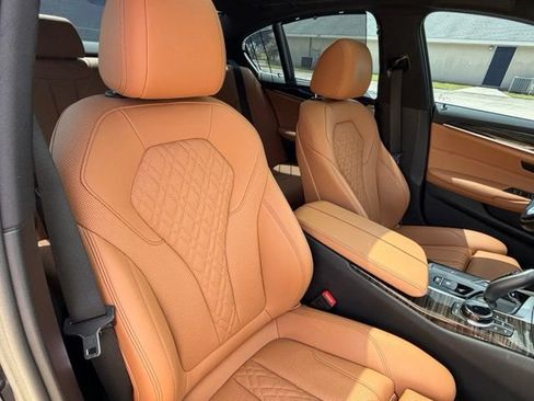 Used 2023 BMW 540i w/ Executive Package RWD image 40
