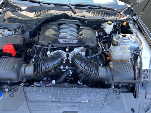 Used 2024 Ford Mustang GT RWD image 31