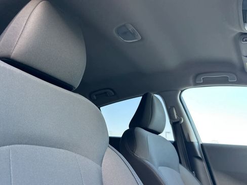 Used 2024 Subaru Crosstrek 2.0i image 16