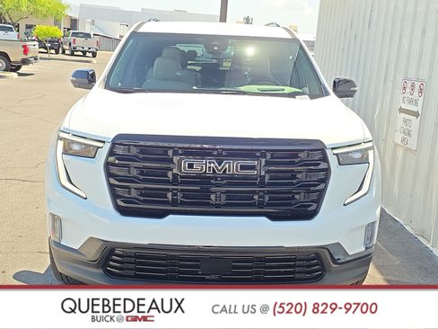 Used 2026 GMC Acadia Elevation w/ Black Edition FWD image 2