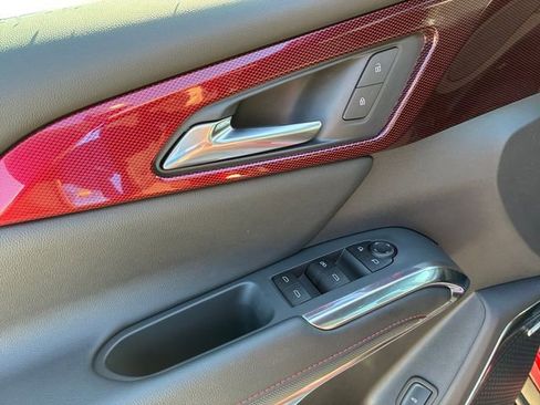 New 2026 Chevrolet Traverse Z71 w/ Enhanced Driving Package image 12