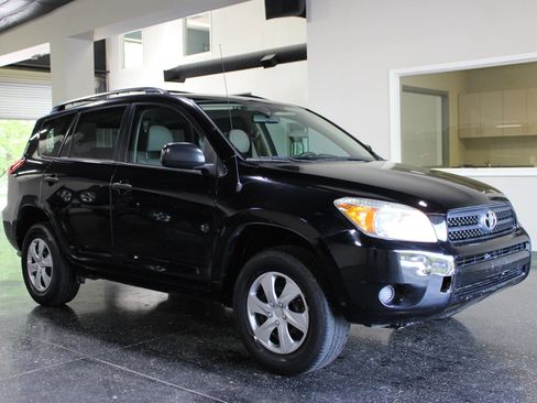 Used 2008 Toyota RAV4 2WD image 25