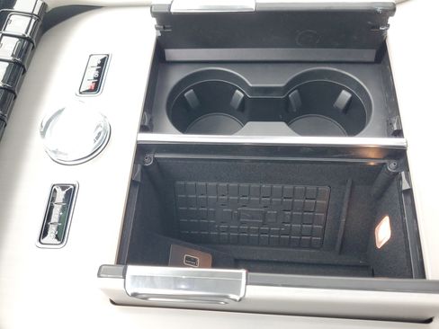 New 2025 Lincoln Navigator L Reserve image 25