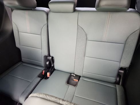 New 2026 GMC Acadia AT4 w/ Super Cruise Package image 10