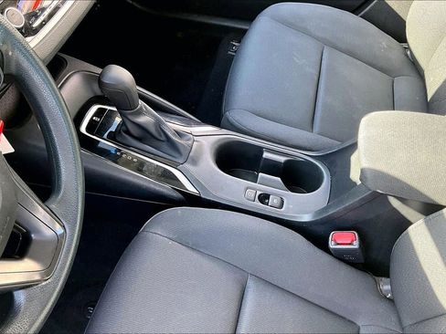Used 2023 Toyota Corolla LE image 16
