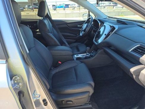 Used 2023 Subaru Ascent Limited w/ Technology Package AWD/4WD image 2