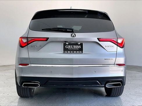 Certified 2024 Acura MDX SH-AWD w/ Technology Package image 6