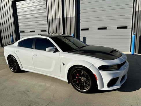 Used 2021 Dodge Charger SRT Hellcat image 37