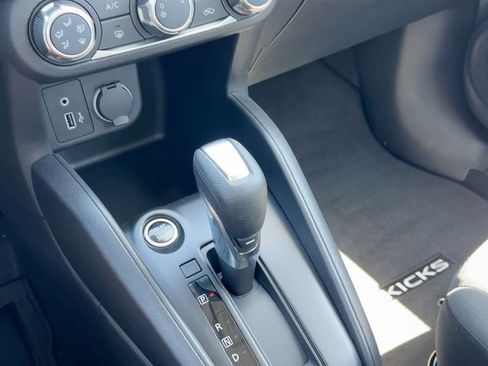 Used 2023 Nissan Kicks S image 30
