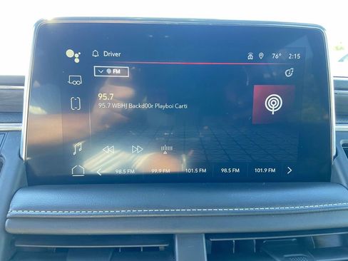 Used 2023 GMC Yukon SLT image 14