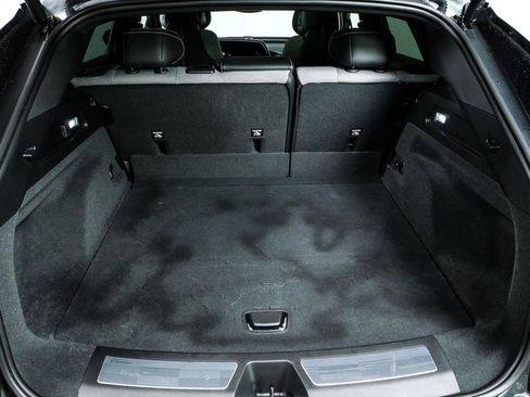 Certified 2024 Cadillac Lyriq Tech RWD image 31