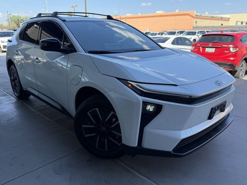 Used 2026 Toyota bZ FWD image 6