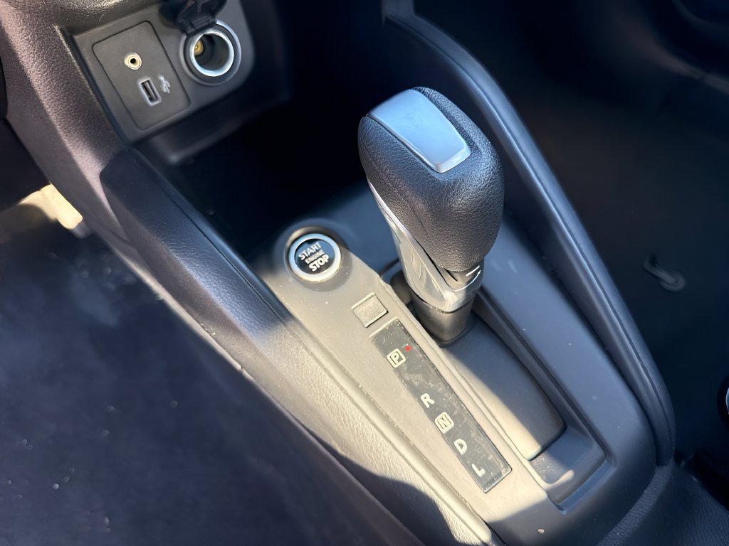 Used 2023 Nissan Kicks S FWD image 13