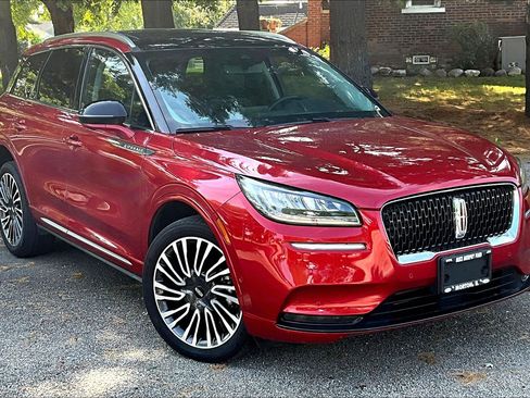 Used 2021 Lincoln Corsair Reserve w/ Equipment Group 201A image 37