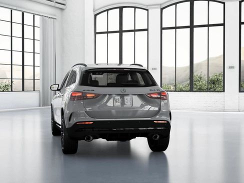 New 2026 Mercedes-Benz GLA 35 AMG 4MATIC image 25