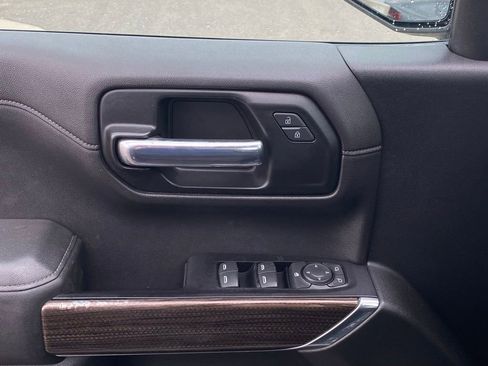 Used 2020 Chevrolet Silverado 1500 LT w/ Fleet Comfort Package image 19