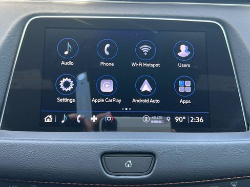 Used 2022 Cadillac XT4 Sport w/ Comfort Package AWD/4WD image 15