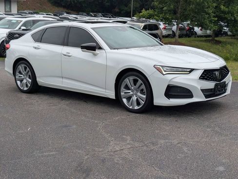 Used 2023 Acura TLX w/ Technology Package FWD image 8