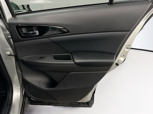 Used 2025 Mitsubishi Eclipse Cross SE image 32