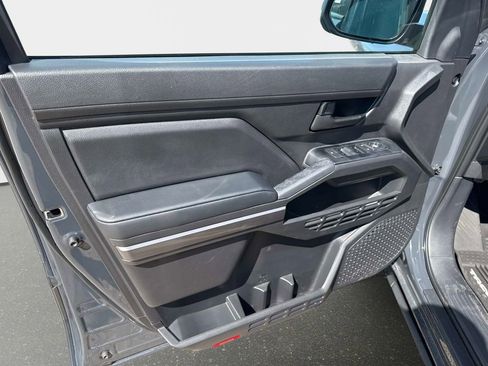 New 2026 Toyota Tacoma SR5 image 16