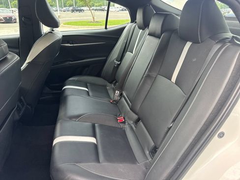 Used 2025 Toyota Camry SE FWD image 32