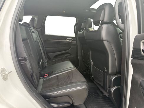 Used 2020 Jeep Grand Cherokee Altitude AWD/4WD image 26