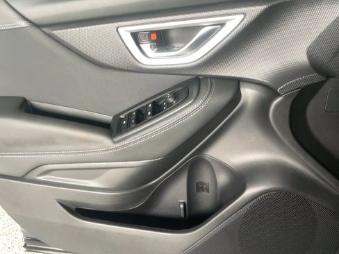 Used 2024 Subaru Forester Premium image 22