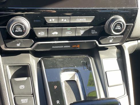 Used 2019 Honda CR-V Touring image 12