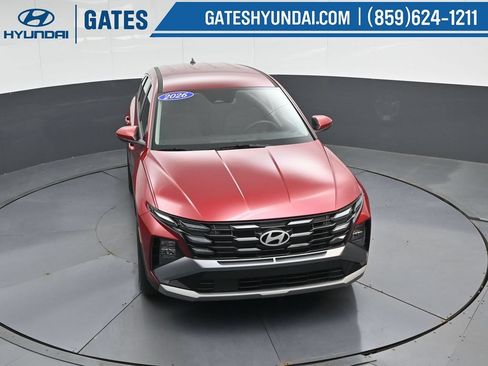 Used 2026 Hyundai Tucson SE AWD/4WD image 43