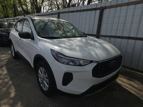 Used 2025 Ford Escape Active AWD/4WD image 7