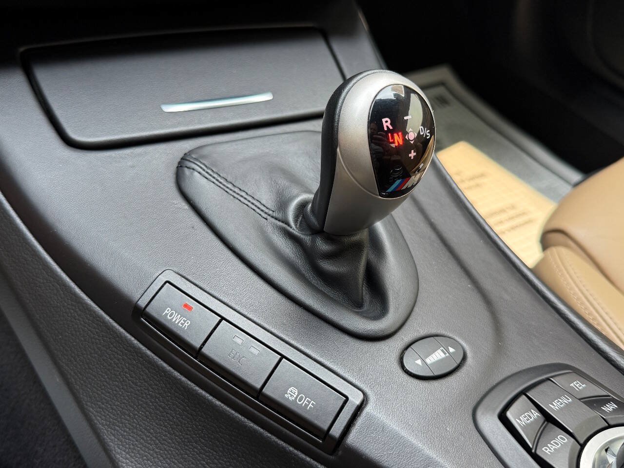 Used 2013 BMW M3 Convertible w/ Premium Pkg RWD image 21