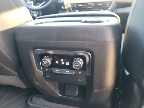 New 2026 Chevrolet Suburban Premier w/ Sun And Tow Package image 21