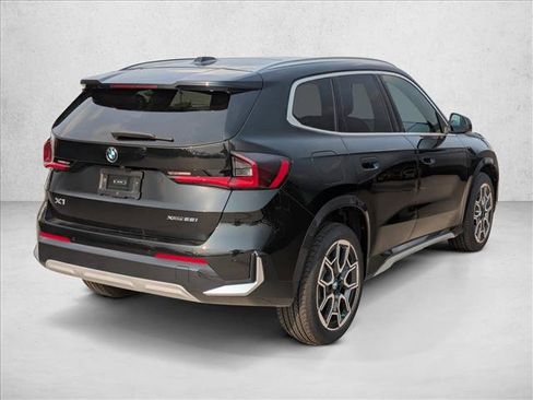 New 2027 BMW X1 xDrive28i AWD/4WD image 2