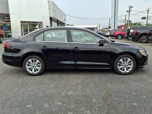 Used 2016 Volkswagen Jetta SE FWD image 7