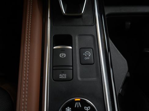 Used 2023 Nissan Pathfinder Platinum w/ Lighting Package (N93) AWD/4WD image 26
