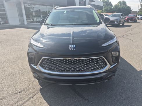 New 2026 Buick Encore GX Avenir w/ Avenir Technology Package AWD/4WD image 8