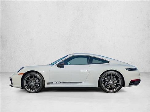 Used 2024 Porsche 911 Carrera image 9